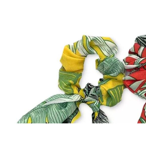 Floral Scrunchie (2 Piece Set) Womens Hair Style Accessory Style Trendy Knot NWT - Picture 5 of 7